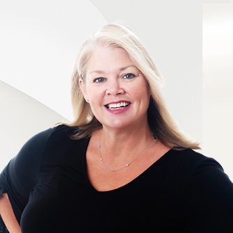 Julie Smith