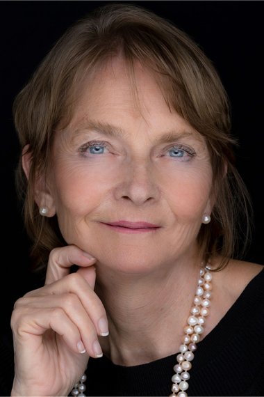 Eveline F. Bustillos