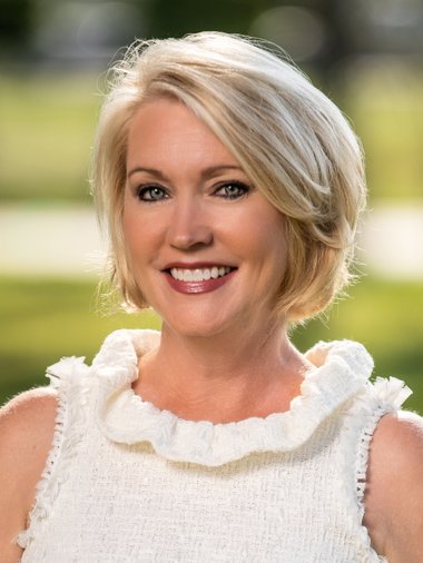 Dana Mount