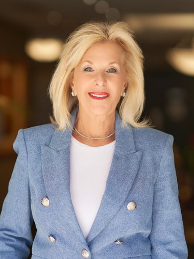 Elaine Korn