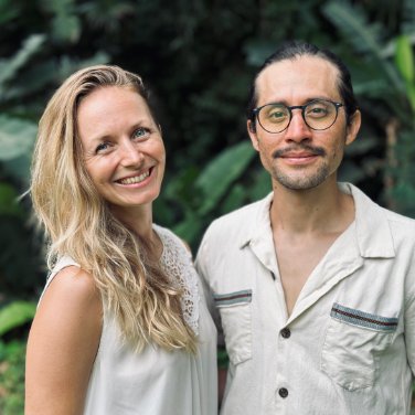 Laura & Yulian Cordero