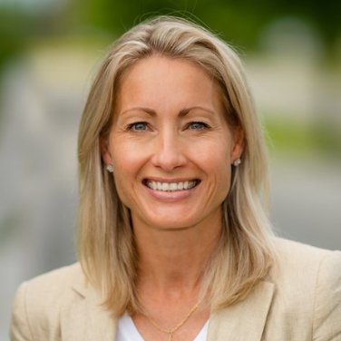 Bettina Due