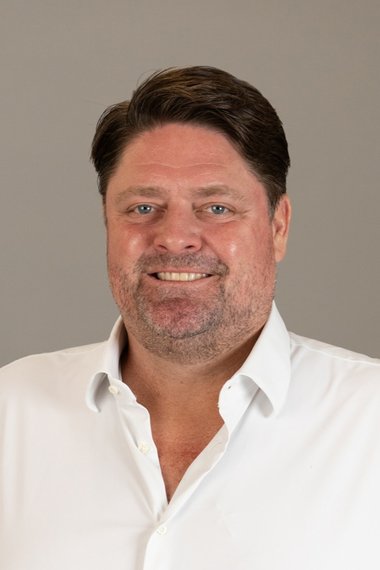 Nathan Zeder