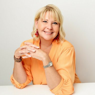 Dana Foster