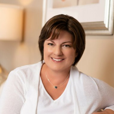 Melanie Holaway