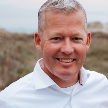 Peter Robert