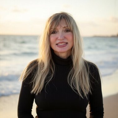 Marianne Maravich