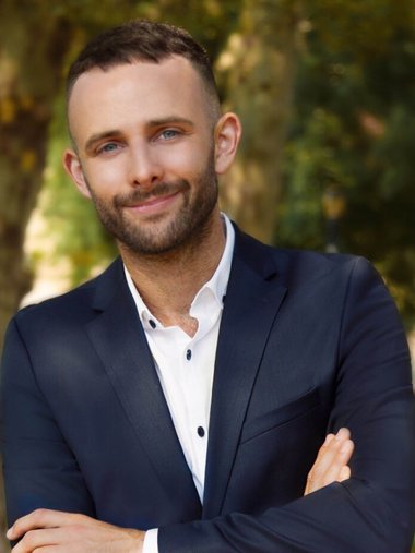 Jonathan Andrew