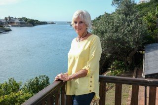 Lilian Neave