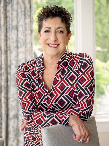 Robyn Goldowski