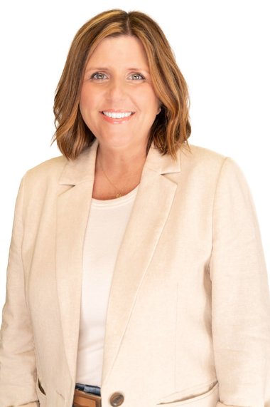 Melissa McClain