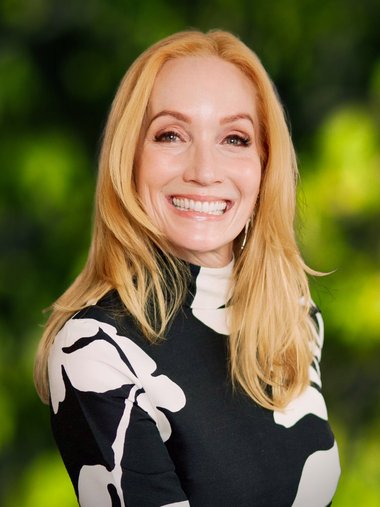 Jennifer Jackson