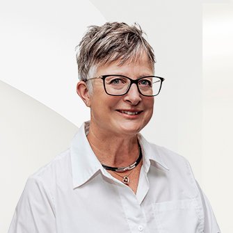 Paula Leslie
