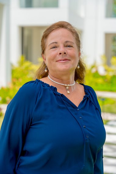 Lavina Jeter