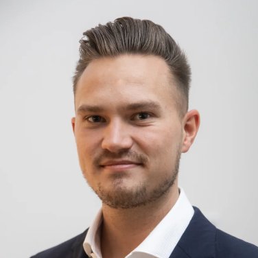 Niklas Buchrucker