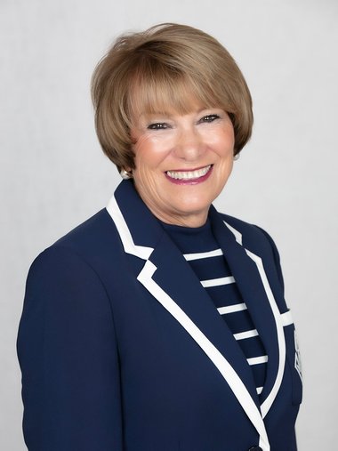 Gerri-Lynn Fives