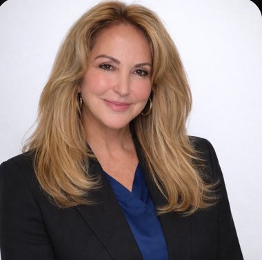 Tracey Waters