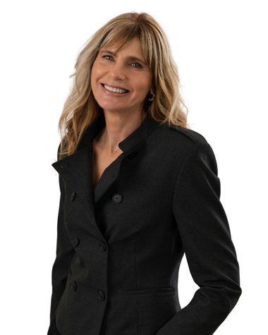 Karin Aggouras