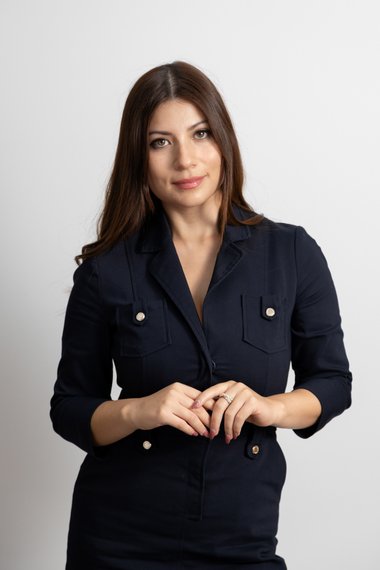 Cintya Coralia Apolo Peña