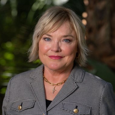 Valerie Stewart