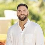 Travis Speck (R) B