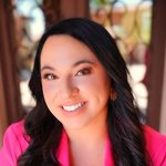 Xiomara Groves