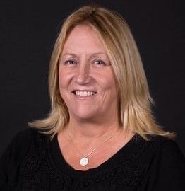 Glynis Giles