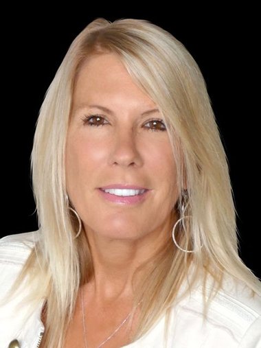 Julie Leins