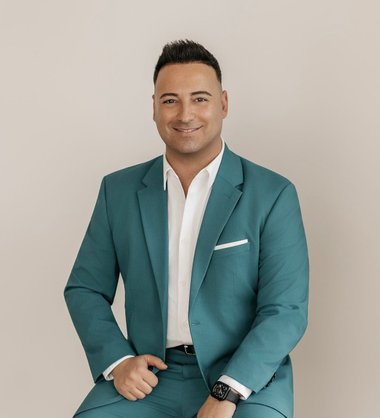 Elton Fero