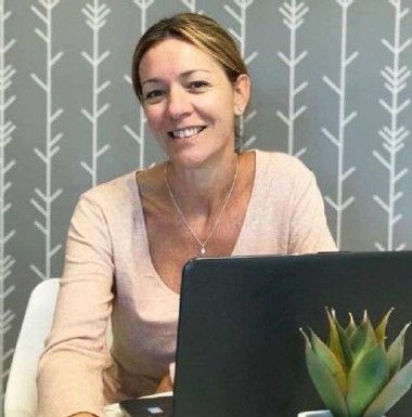Juana Beccar Varela