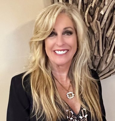 Carolyn Carnes