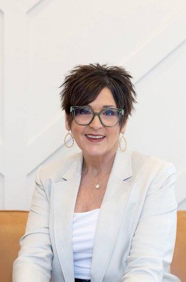 Tracey Shifflett