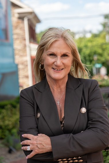 Gerrie Salamone-Russella