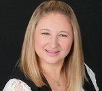 Jennifer Holwell