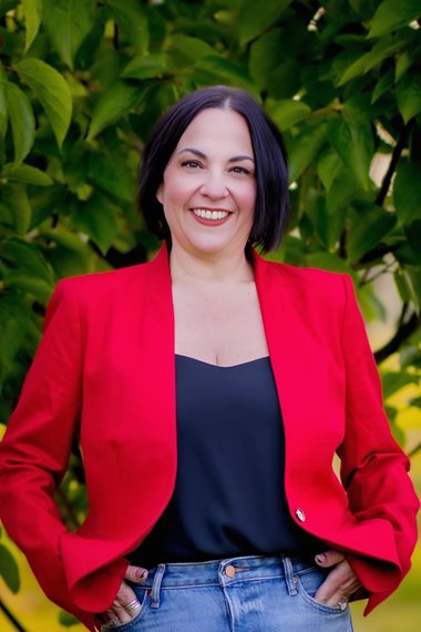 Deborah Tavares