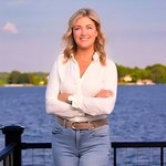 Lauren Davis