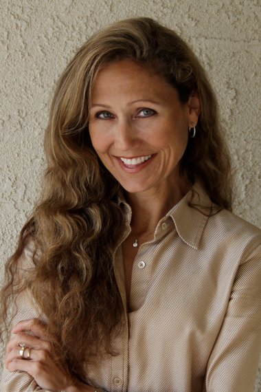 Kristin Mora