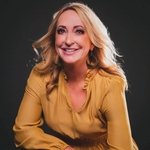 Diana Dennis