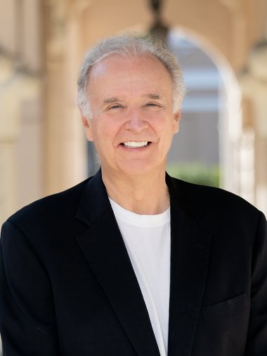 Roger R Warwick