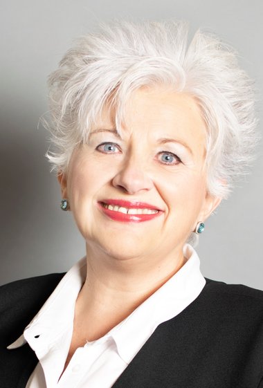 Verna Regler