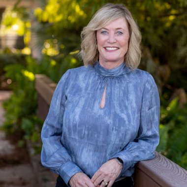 Lori McAlear