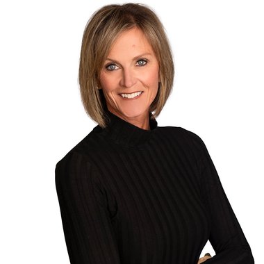 Debbie Hansen