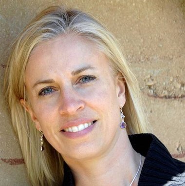 Sandra Smith