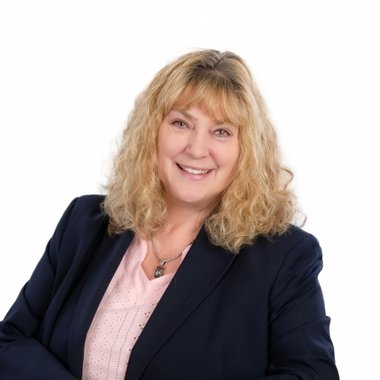 Joan Hansen