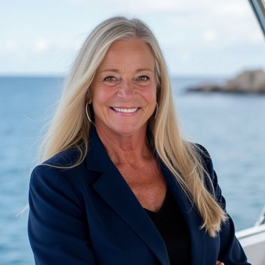 LINDA HALE