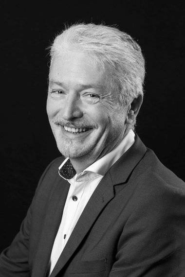 Olivier S Garreau