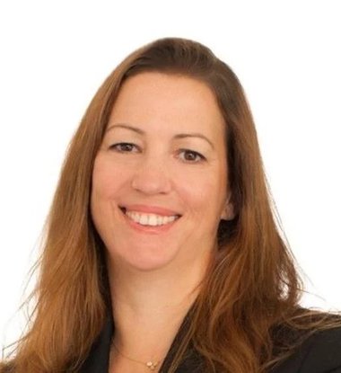 Dora Fernandes