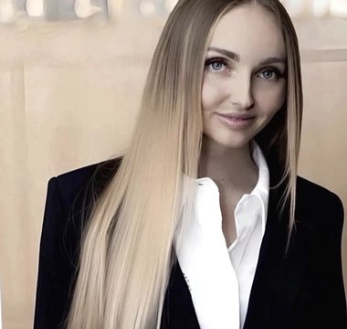 Mélanie Model