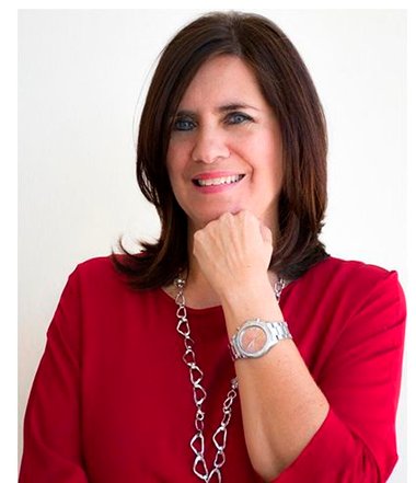 Elena De La Mora Gonzalez