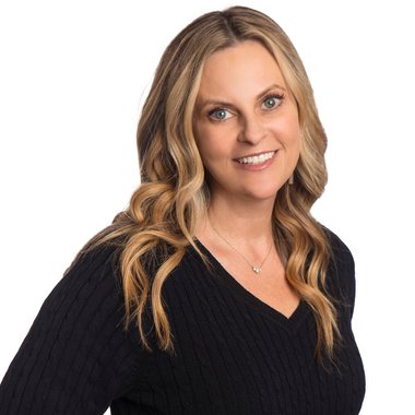 Kristin Snow